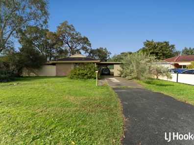 8 Brookdale Drive, Armadale WA 6112
