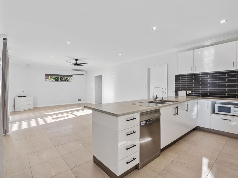 12A Birchley Crescent, Balga
