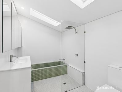 9 Eden Street, Innaloo WA 6018