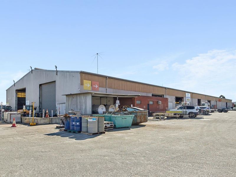 398 Bushmead Rd, Hazelmere WA 6055