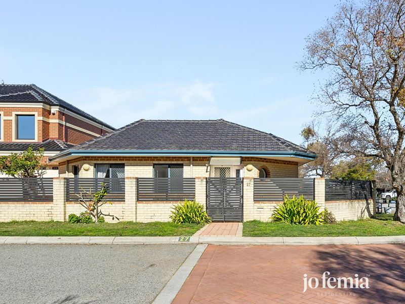27 Sapphire Crescent, Balcatta WA 6021