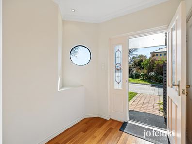 27 Sapphire Crescent, Balcatta WA 6021