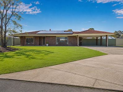 10 Camelot Place, Camillo WA 6111