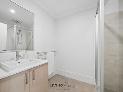 Room/4  61 Yateley Way, Wellard WA 6170