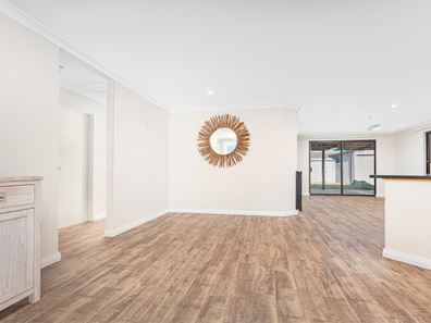 57 Tallarook Way, Waggrakine WA 6530