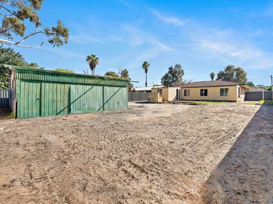 86 Jubilee Street, Beckenham WA 6107