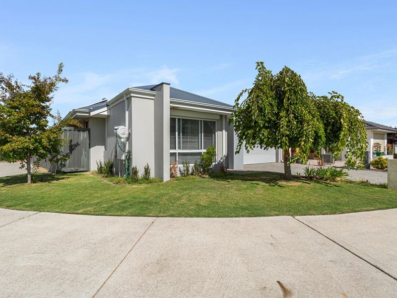 53 Gloucester Approach, Brabham WA 6055