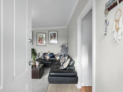 31 Swincer Way, Koondoola WA 6064
