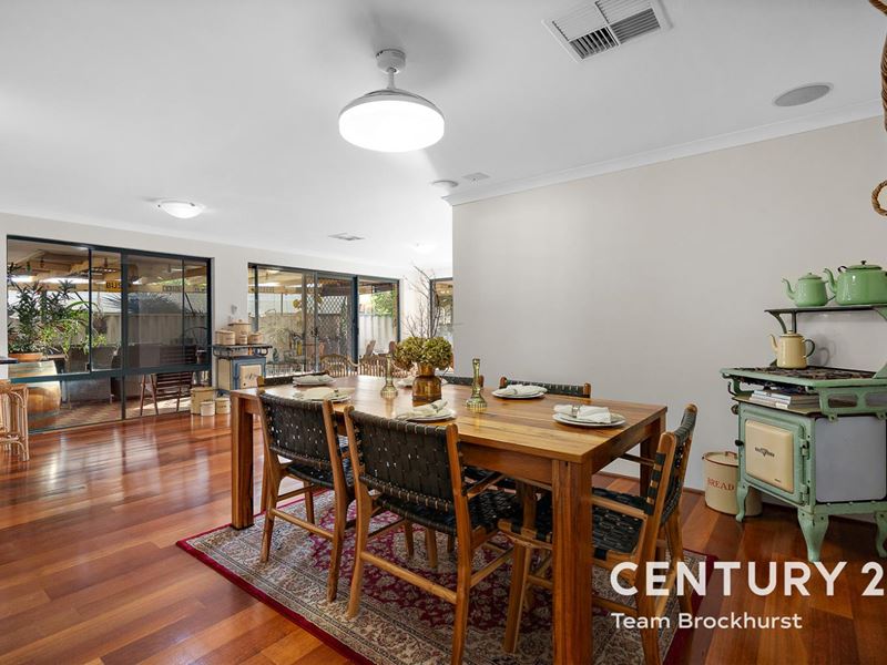 30 Masthead Street, Waikiki WA 6169