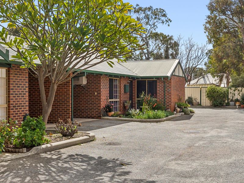 5/6 Helena Street, Guildford WA 6055