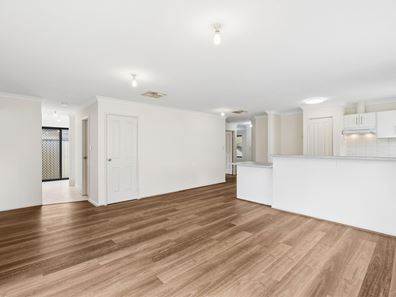 57 Fernhurst Cres, Balga WA 6061