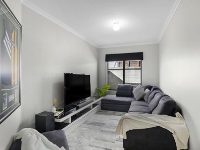 9 Milano Avenue, Stirling WA 6021