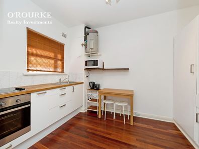 2/202 West Coast Highway, Scarborough WA 6019