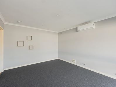 12 Pelham Road, Armadale WA 6112
