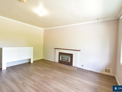 30 Gosnells Road, Maddington WA 6109