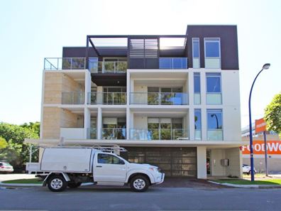 1/19 May Street, East Fremantle WA 6158