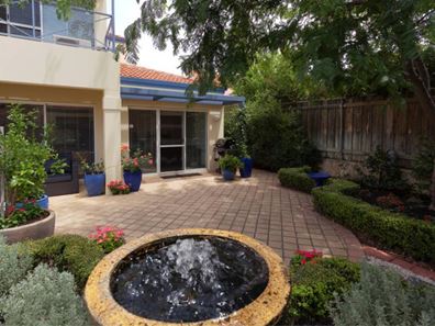 5 Cobea Court, Mount Claremont WA 6010