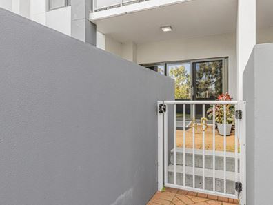 45/6 Walsh Loop, Joondalup WA 6027