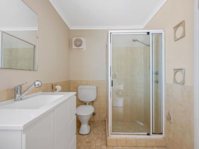 3/2 Carrington Street, South Kalgoorlie WA 6430