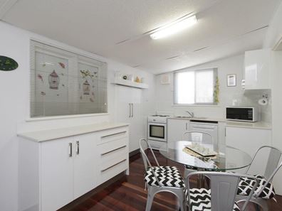 33 Boulder Ave, Ascot WA 6104