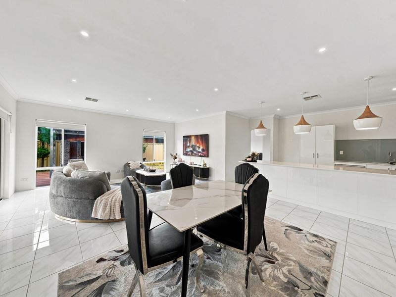 100 Castlewood Parkway, Southern River