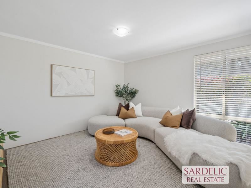 1/7 Mcdougall Street, Como WA 6152