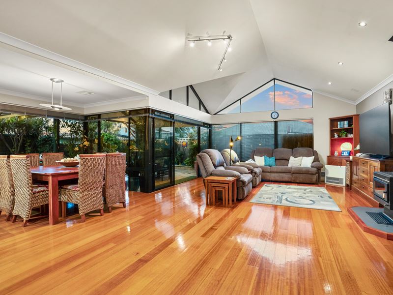 8 Crevalle Way, Rockingham WA 6168
