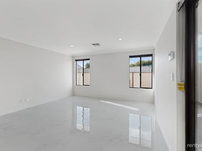 3/20 Wellaton Street, Midvale WA 6056