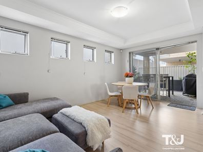 9/22 Moreing Street, Ascot WA 6104