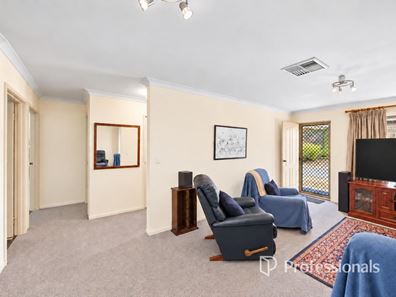 3/104 Paris Road, Australind WA 6233