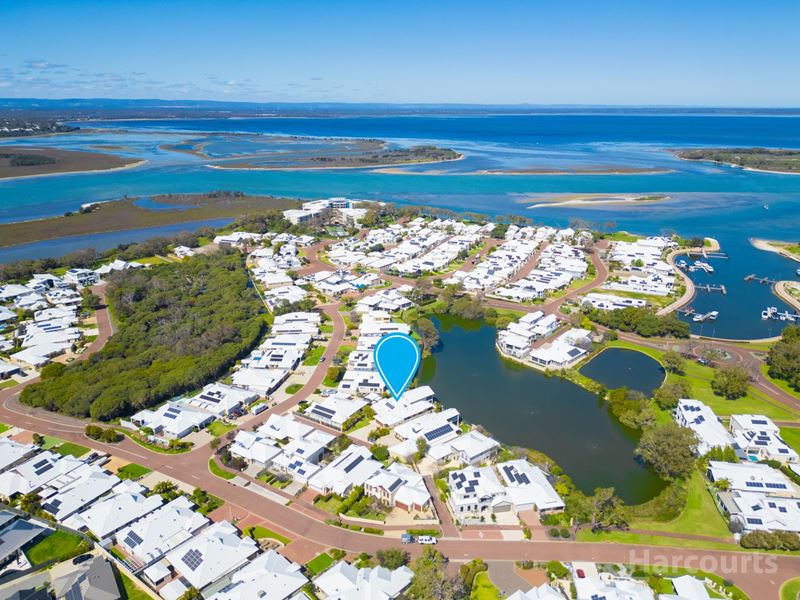20 Carnarvon Way, Erskine WA 6210