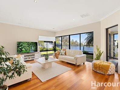20 Carnarvon Way, Erskine WA 6210