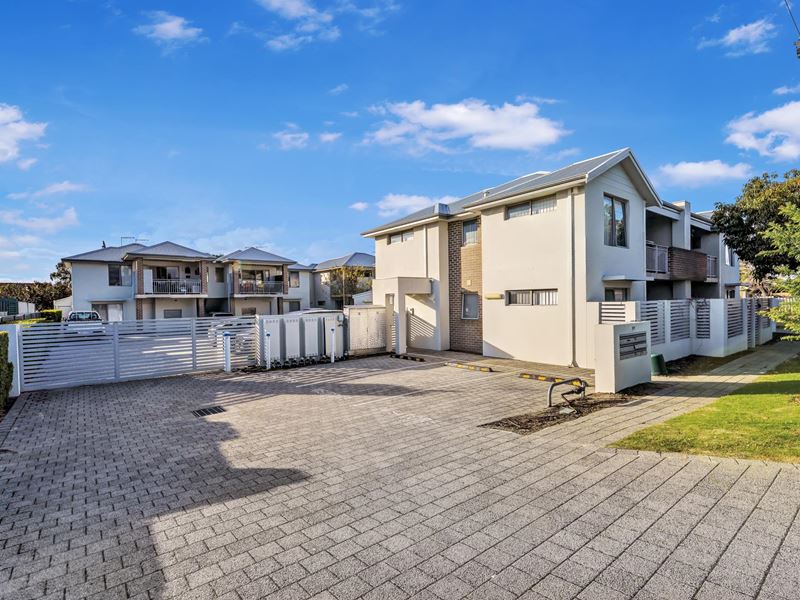 4/189 Gabriel Street, Cloverdale WA 6105