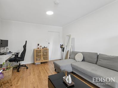 17/12 Tenth Avenue, Maylands WA 6051