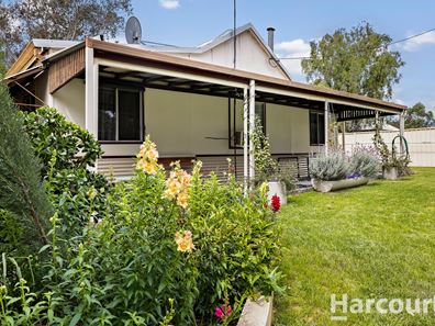 4 George Beacham Way, Pinjarra WA 6208