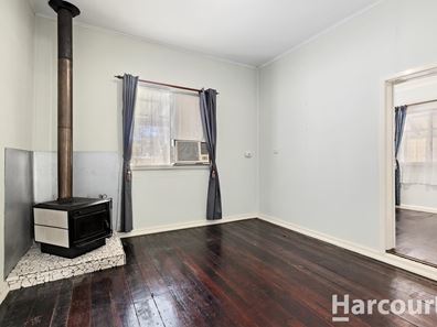 4 George Beacham Way, Pinjarra WA 6208