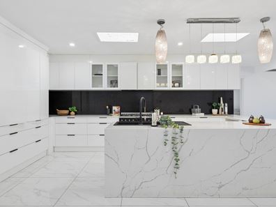 14 Harry Way, Willetton WA 6155
