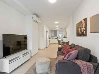 1/14 Kyarra  Street, Innaloo WA 6018