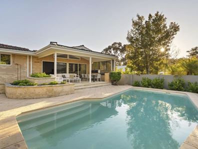 4 Bantry Road, Floreat WA 6014