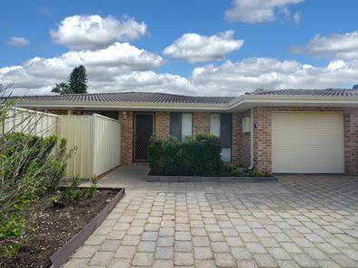 6/12 Brian Avenue, Yokine WA 6060