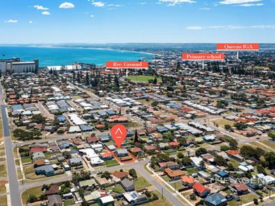 9 Whitfield Street, Beachlands WA 6530