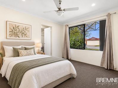 8 Warrior Pass, Bertram WA 6167
