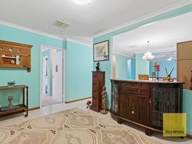 16 Upwood Circle, High Wycombe WA 6057