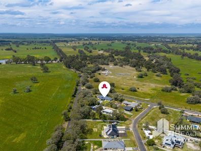 65 Reynolds Road, Capel WA 6271