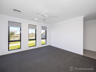 22 Imperial Entrance, Eglinton WA 6034
