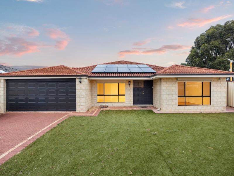 2 Burnsville Drive, Secret Harbour WA 6173