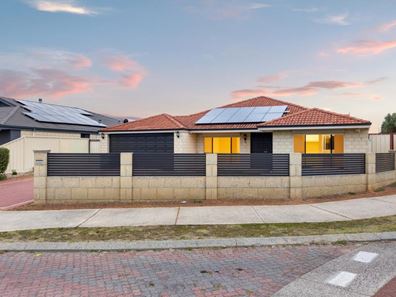 2 Burnsville Drive, Secret Harbour WA 6173