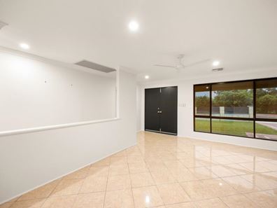 2 Burnsville Drive, Secret Harbour WA 6173