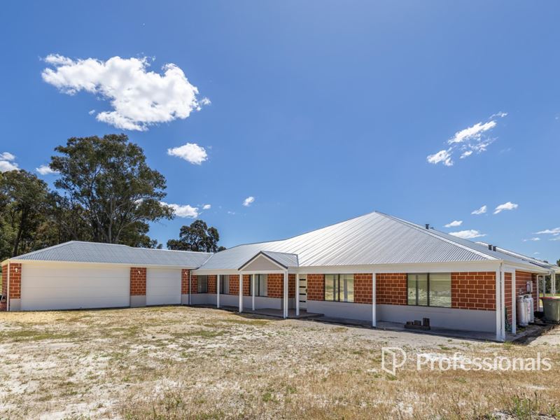 1482 Bradbury Road, Collie Burn WA 6225