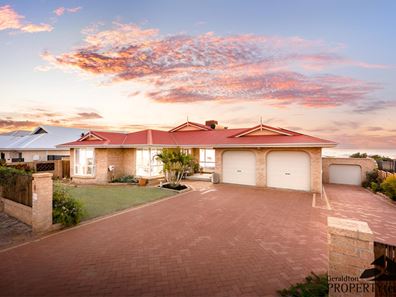 8 Spyglass Hill, Drummond Cove WA 6532